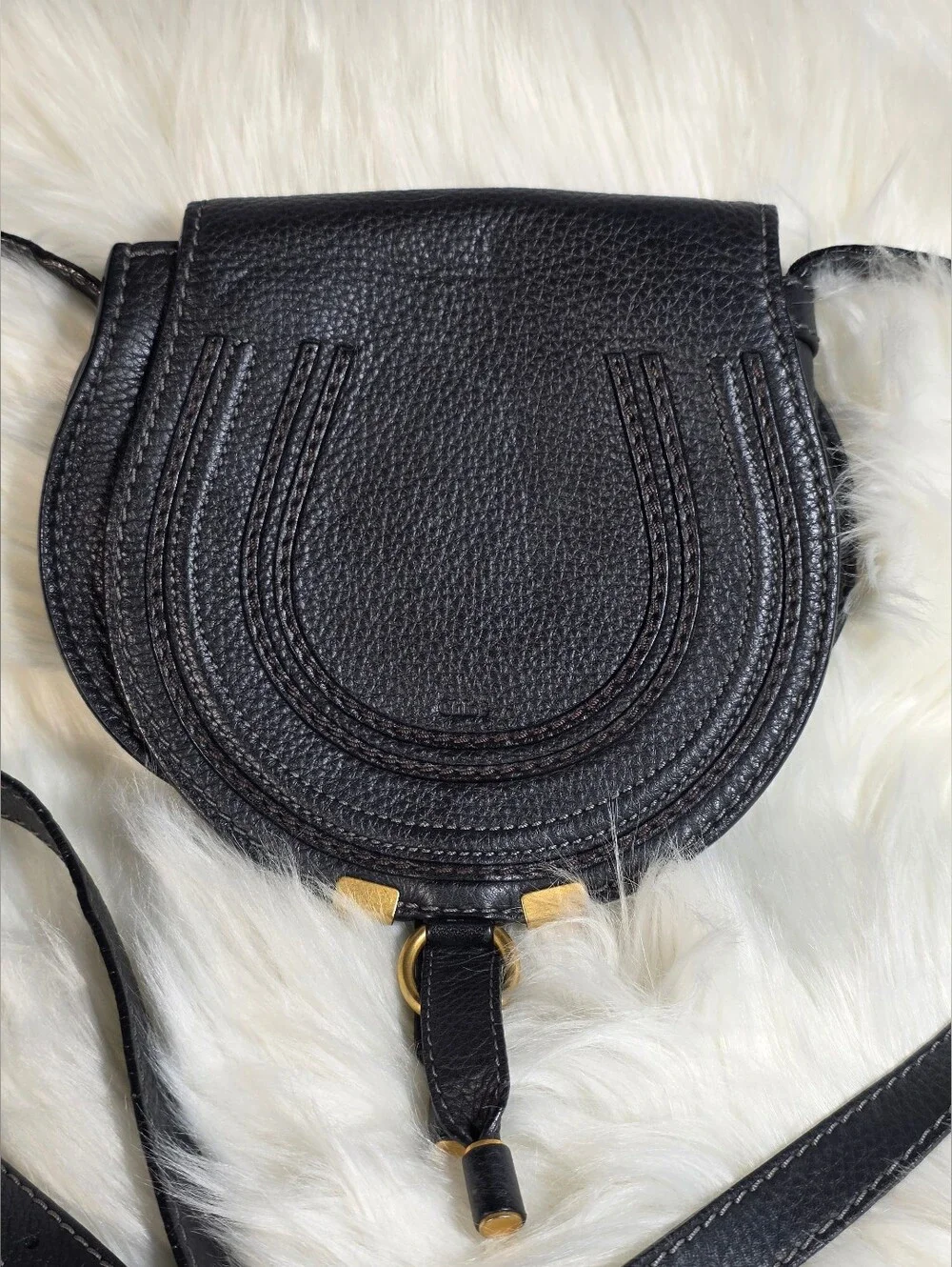 Chloé Marcie Small saddle bag in Black grained leather